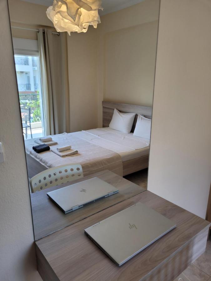 Anris & Dianas Dom - In A Quiet Part Of The Center Apartment Kallithea  Exterior photo