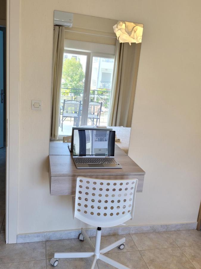 Anris & Dianas Dom - In A Quiet Part Of The Center Apartment Kallithea  Exterior photo